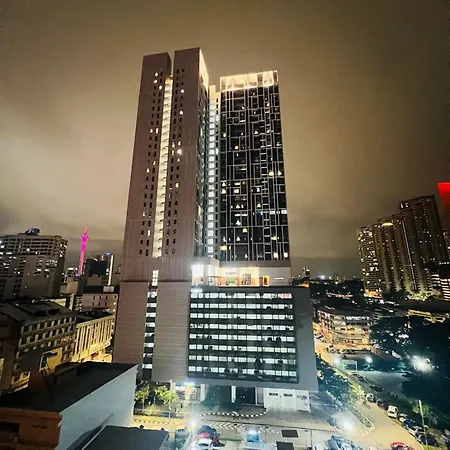 Chamber Klcc Suites Kuala Lumpur Exterior photo
