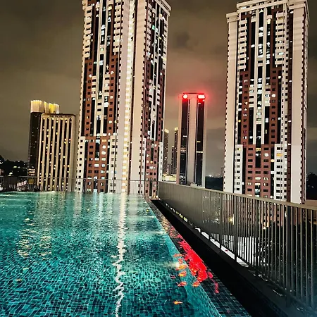 Chamber Klcc Suites Kuala Lumpur Exterior photo