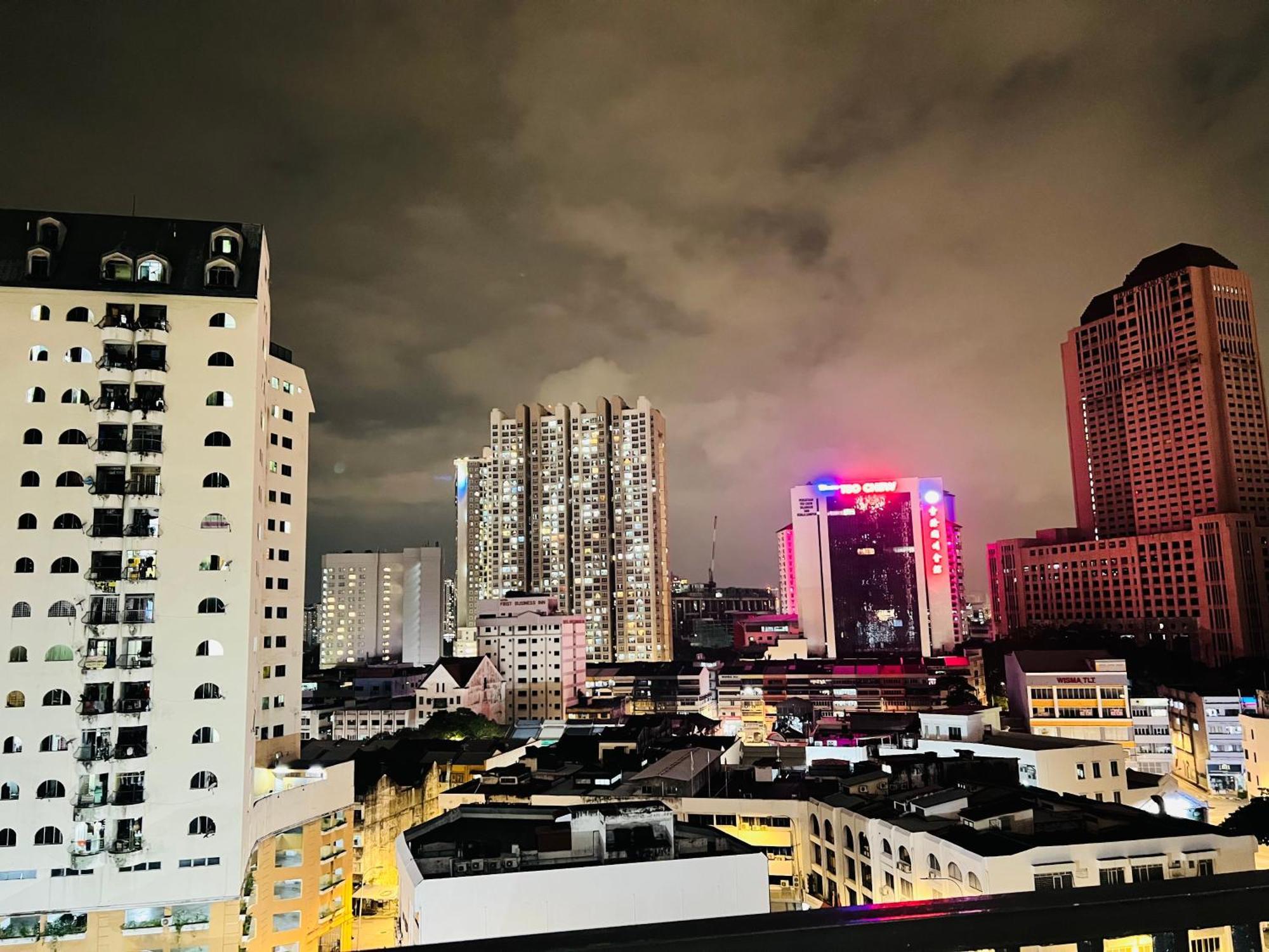 Chamber Klcc Apartment *