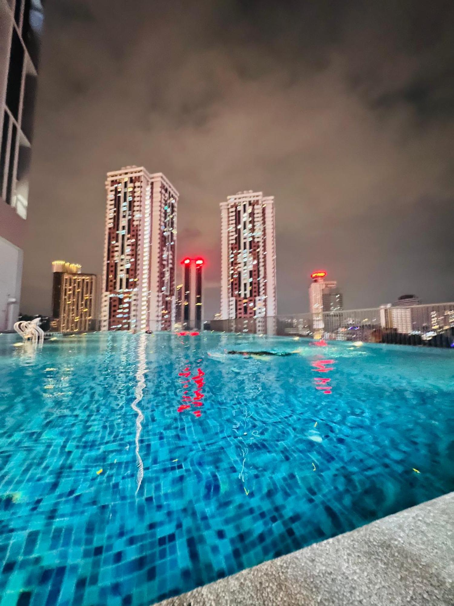 Chamber Klcc Apartment *