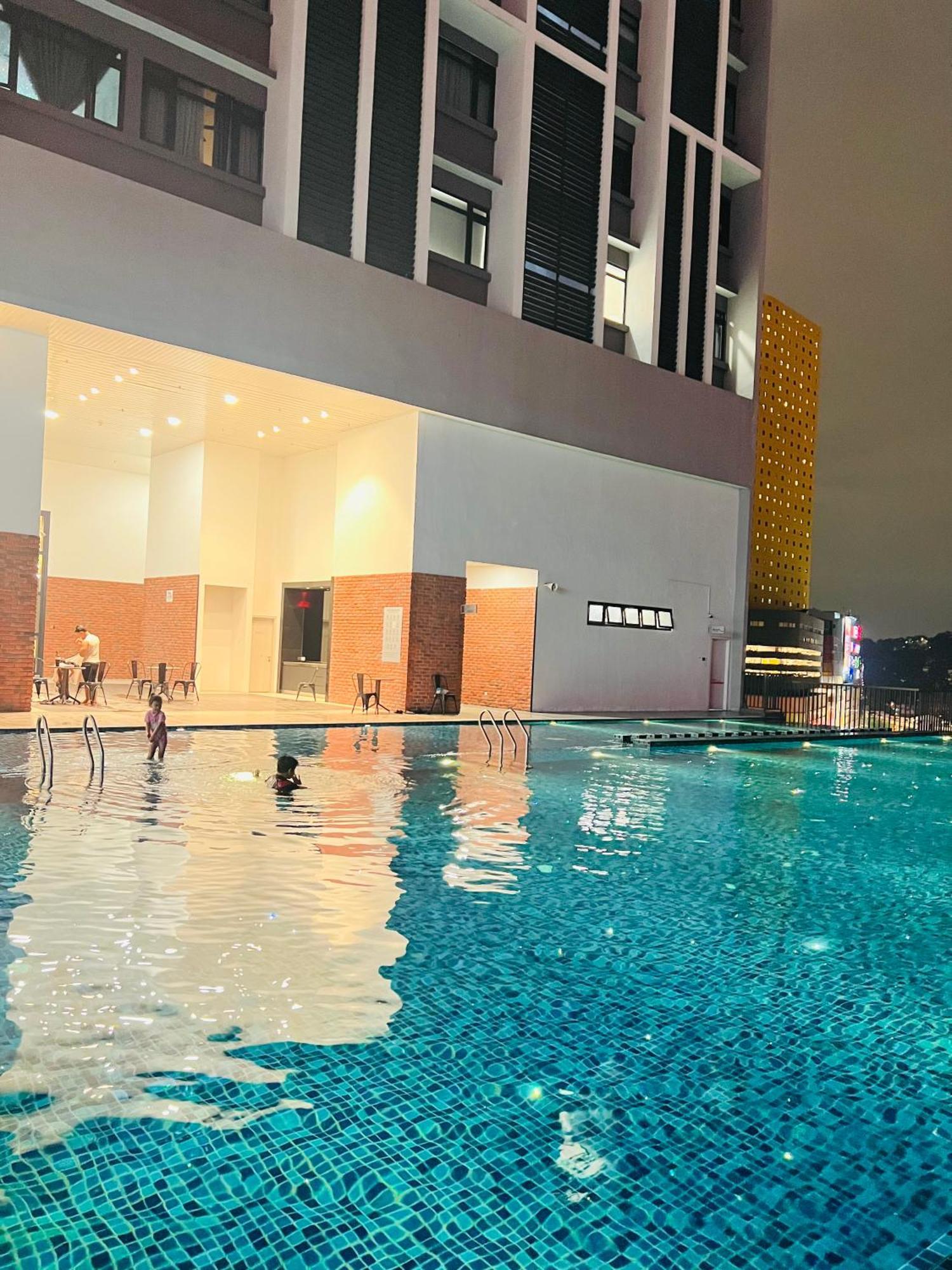 Chamber Klcc * Kuala Lumpur